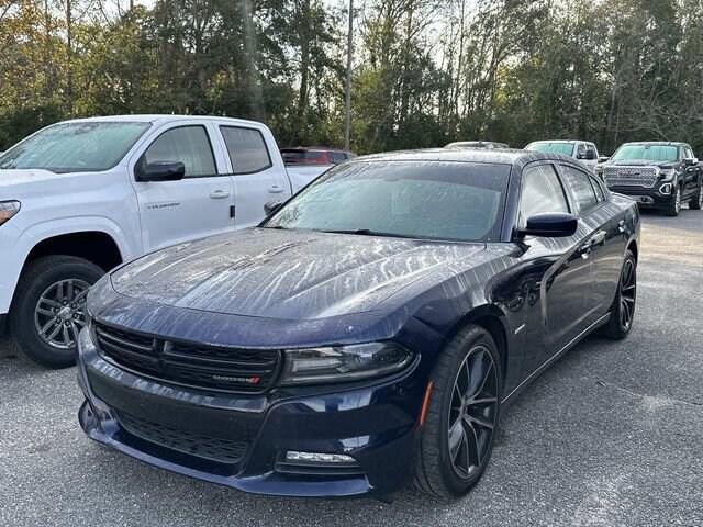 2016 Dodge Charger R/T photo 4