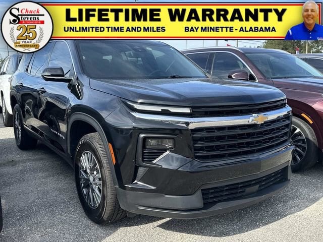 2024 Chevrolet Traverse LS's photo