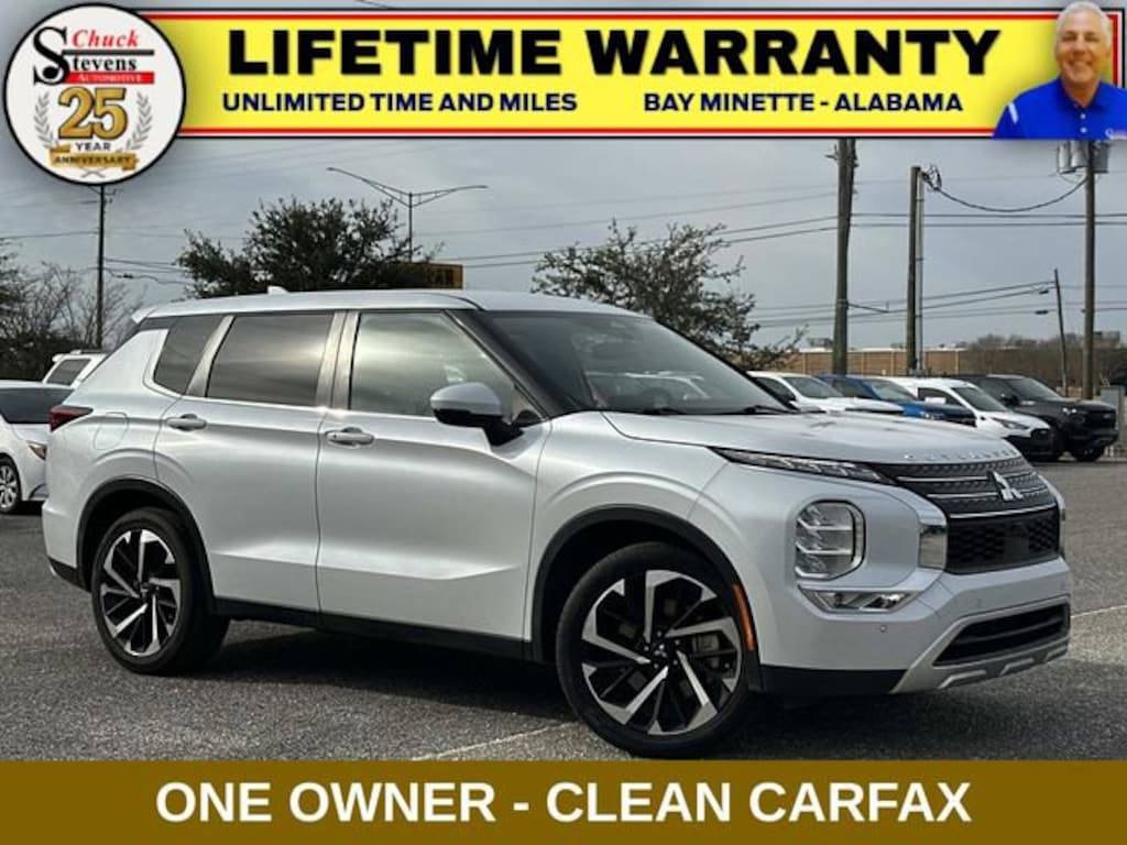 Used 2023 Mitsubishi Outlander SE