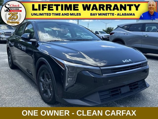 2025 Kia K4 LXS AT's photo