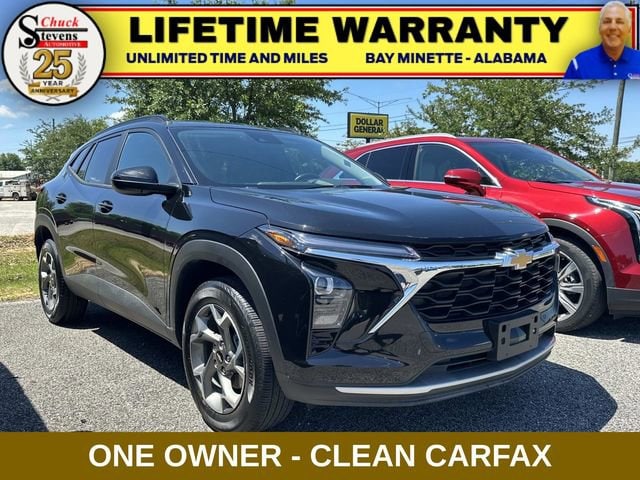 2025 Chevrolet Trax LT's photo