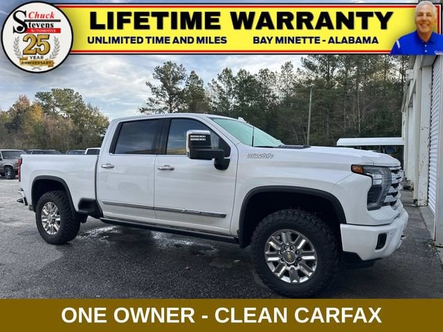 2025 Chevrolet Silverado 2500HD High Country's photo