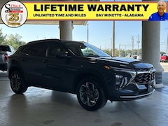 2025 Chevrolet Trax LT SUV