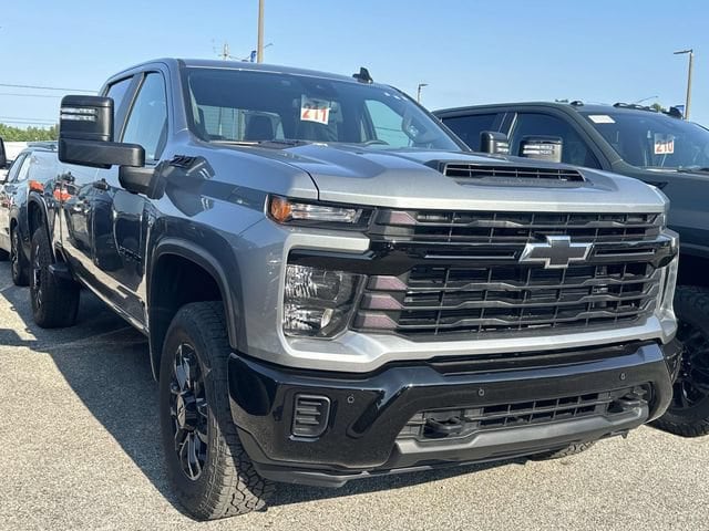 2026 Chevrolet Silverado 2500 HD Custom - Photo 12