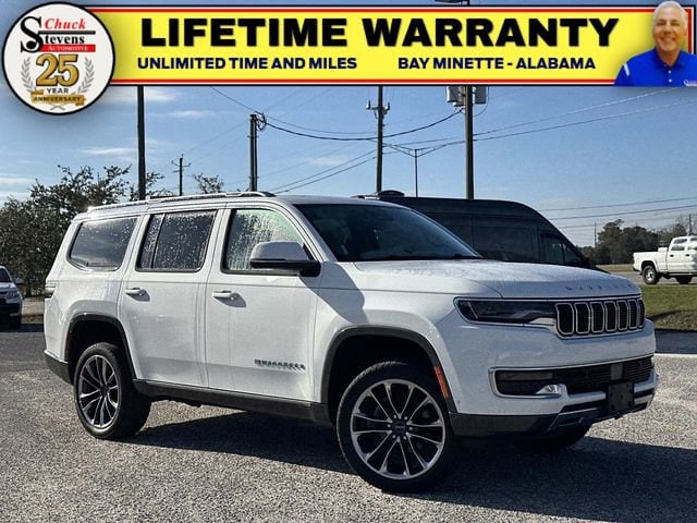 2022 Jeep Wagoneer Series III's photo
