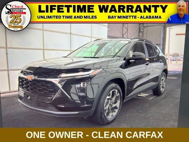 2025 Chevrolet Trax LT's photo