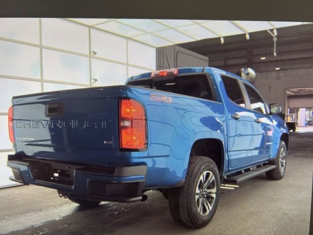 2022 Chevrolet Colorado Z71 photo 2