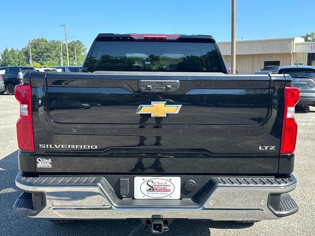 2025 Chevrolet Silverado 1500 LTZ - Photo 8