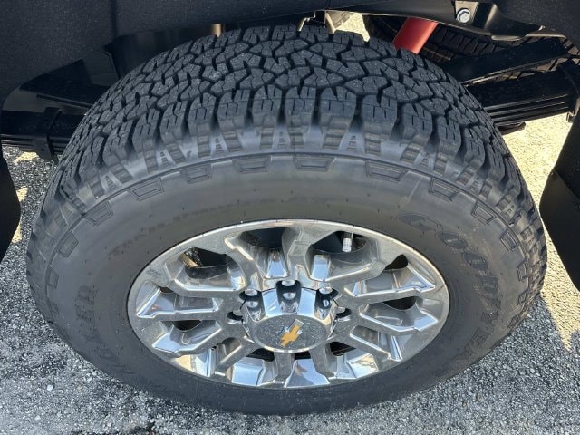 2026 Chevrolet Silverado 2500 HD LTZ - Photo 9