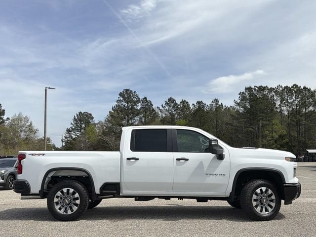 2026 Chevrolet Silverado 2500 HD Custom - Photo 9