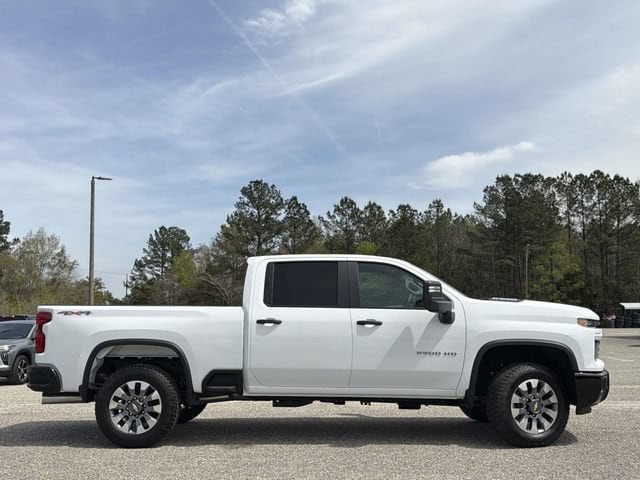 2026 Chevrolet Silverado 2500 HD Custom - Photo 9