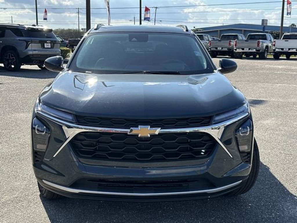 New 2026 Chevrolet Trax LT SUV
