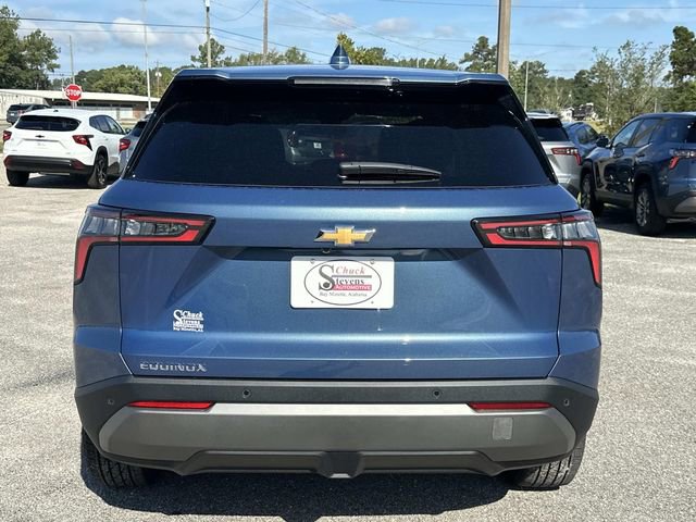 2026 Chevrolet Equinox LT photo 3