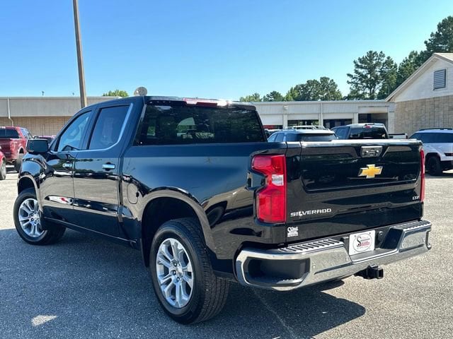 2025 Chevrolet Silverado 1500 LTZ - Photo 11