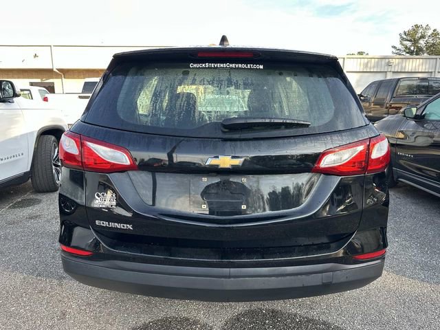 2021 Chevrolet Equinox LS photo 3