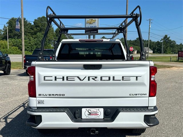 2022 Chevrolet Silverado 1500 photo 2