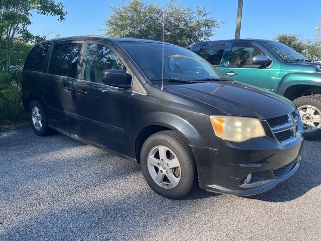 2011 Dodge Grand Caravan Crew photo 3
