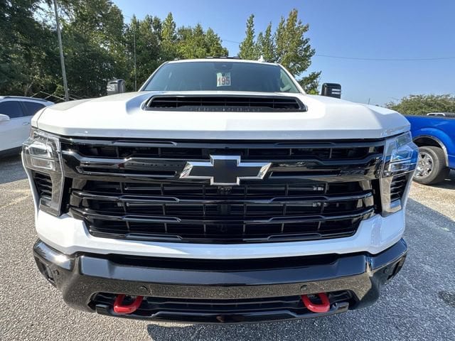 2026 Chevrolet Silverado 3500 HD LTZ - Photo 13
