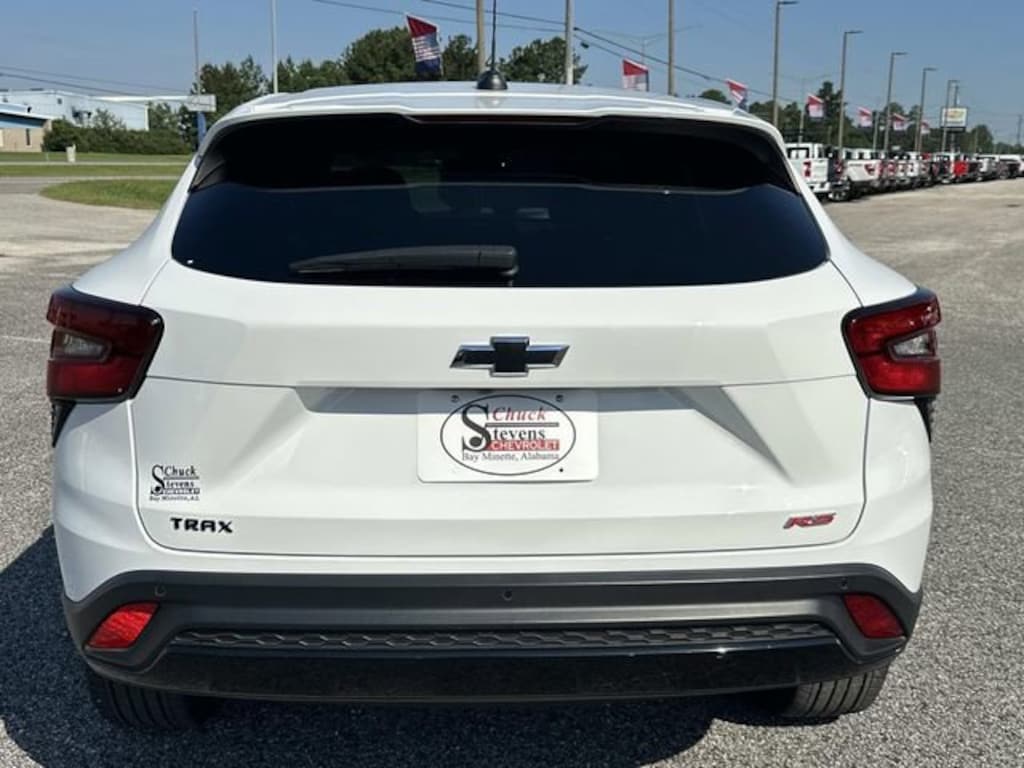 Used 2024 Chevrolet Trax 1RS SUV