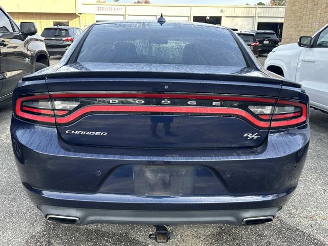 2016 Dodge Charger R/T photo 3