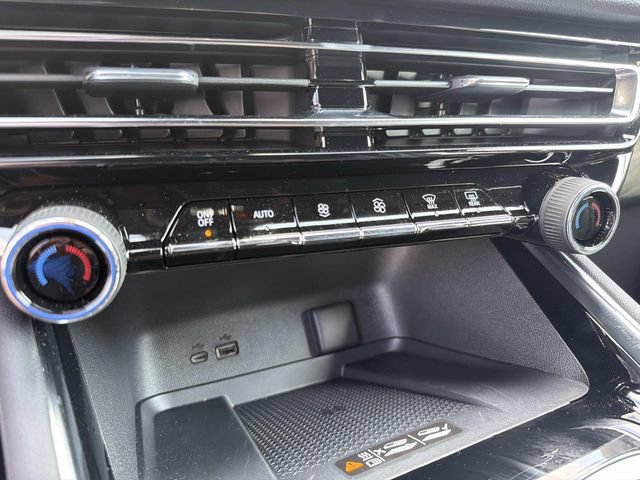 2026 Chevrolet Traverse LT - Photo 26
