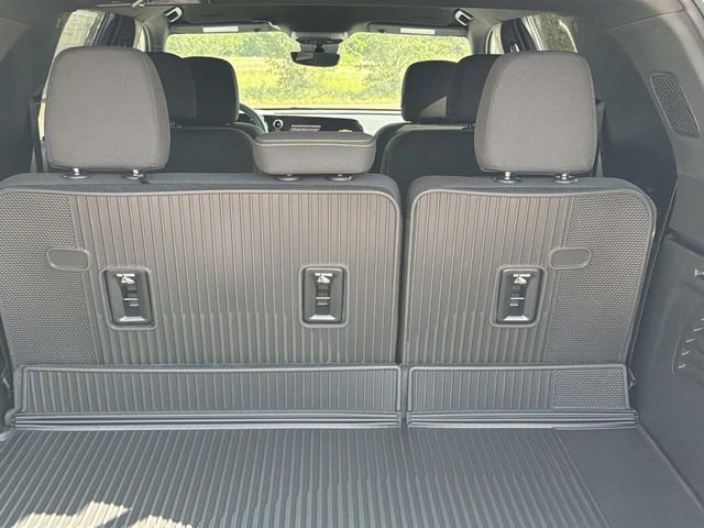 2026 Chevrolet Traverse LT - Photo 12