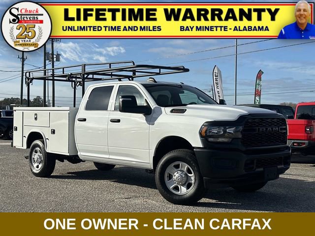 2023 RAM 3500's photo