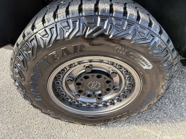 2024 GMC Canyon AT4X - Photo 35