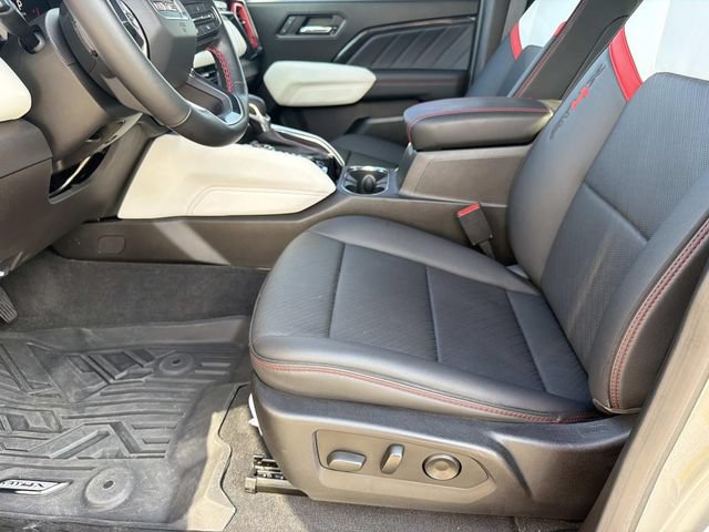 2024 GMC Canyon AT4X - Photo 15