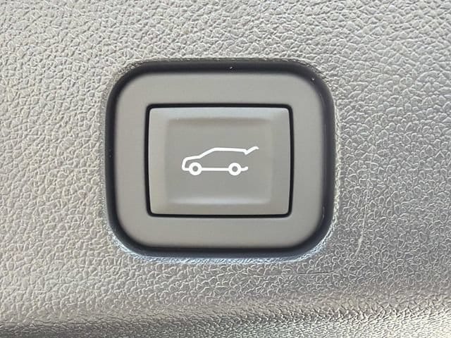 2026 Chevrolet Traverse LT - Photo 13