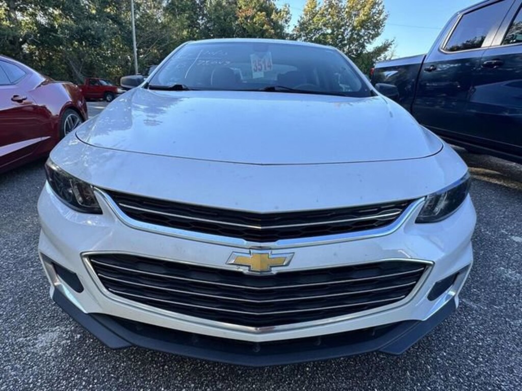 Used 2017 Chevrolet Malibu LS Car