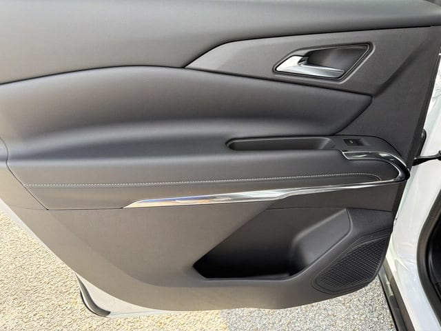 2026 Chevrolet Traverse LT - Photo 22
