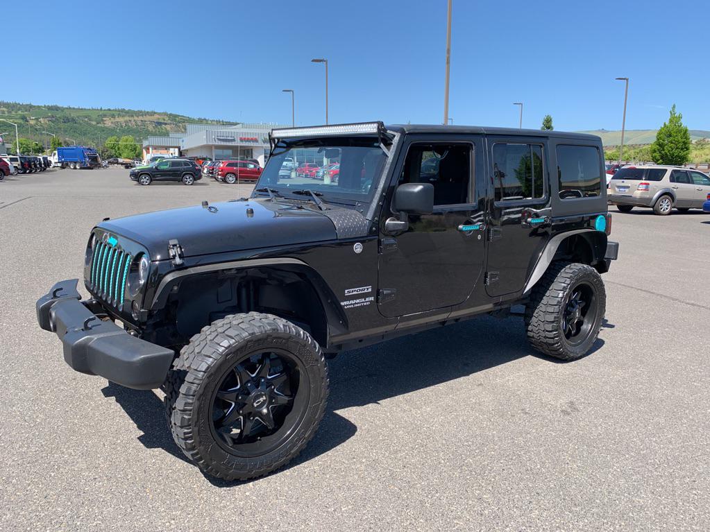 Jeep Wrangler Unlimited in The Dalles, OR near Hood River OR