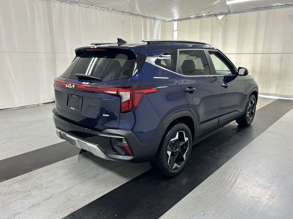 Used 2024 Kia Seltos EX SUV