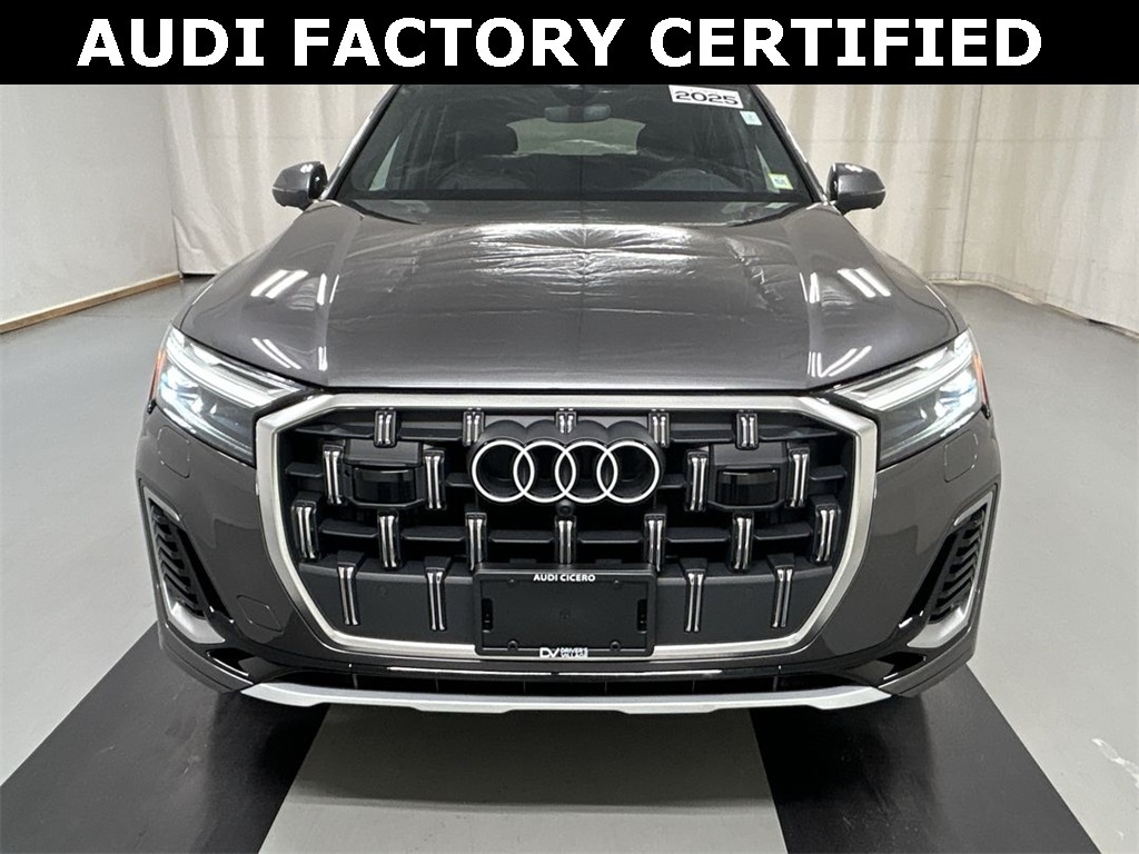 Used 2025 Audi Q7 55 Premium SUV