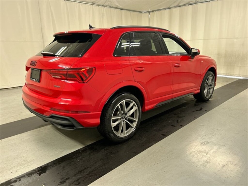 Used 2025 Audi Q3 45 S line Premium SUV