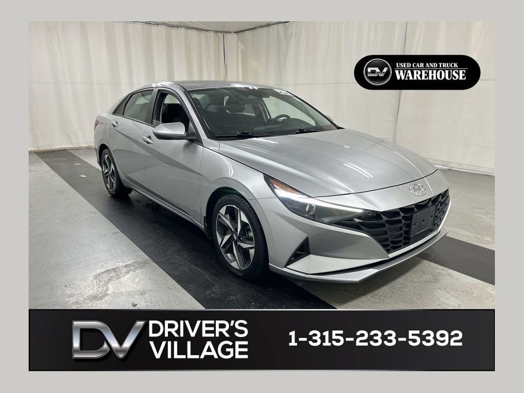 Used 2023 Hyundai Elantra SEL Sedan