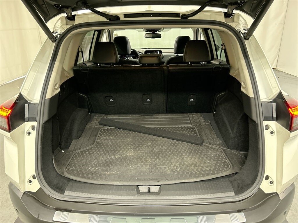 Used 2021 Nissan Rogue Platinum SUV