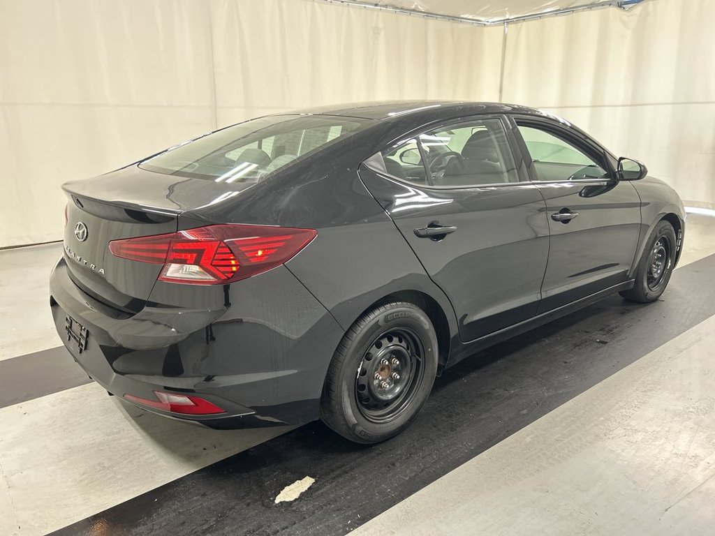 Used 2020 Hyundai Elantra SE Sedan