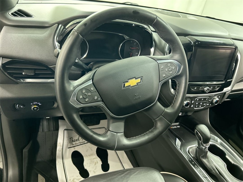 Used 2023 Chevrolet Traverse Premier SUV