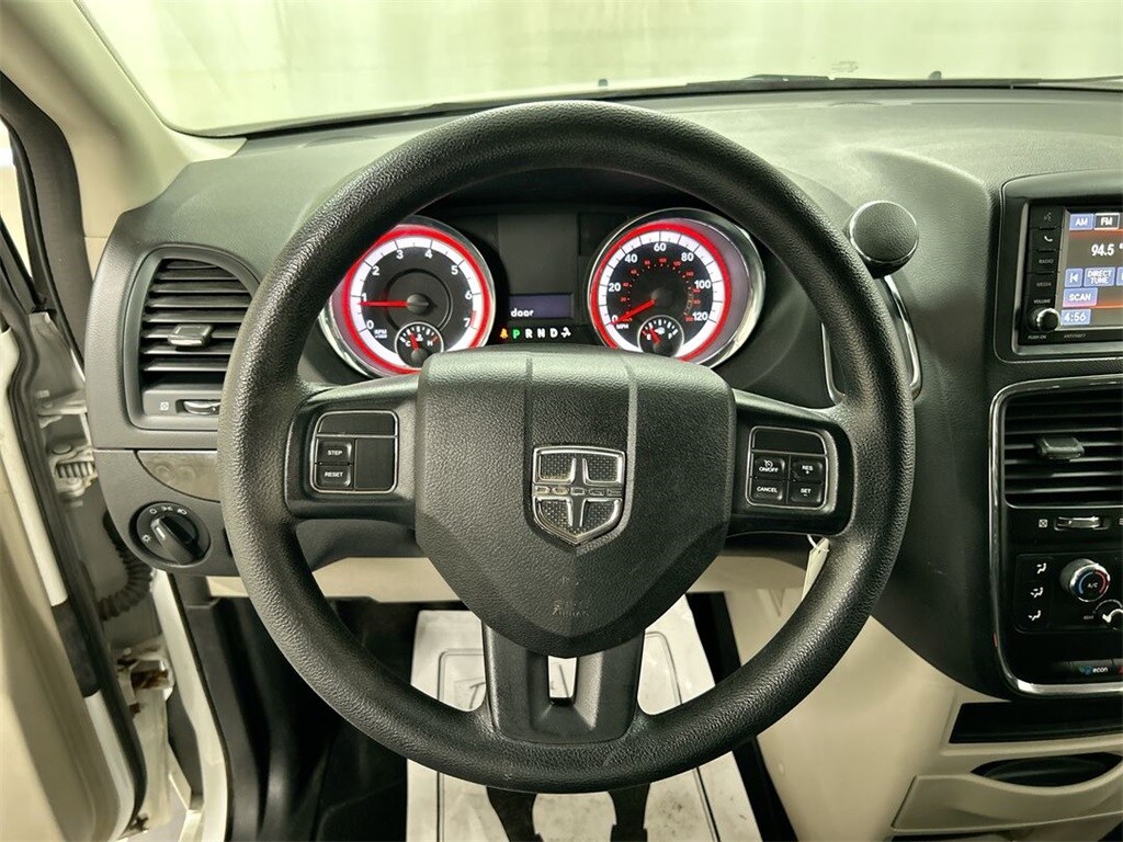 Used 2019 Dodge Grand Caravan SE Van Passenger Van