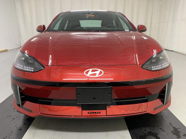 2025 Hyundai Ioniq 6 SEL photo 2
