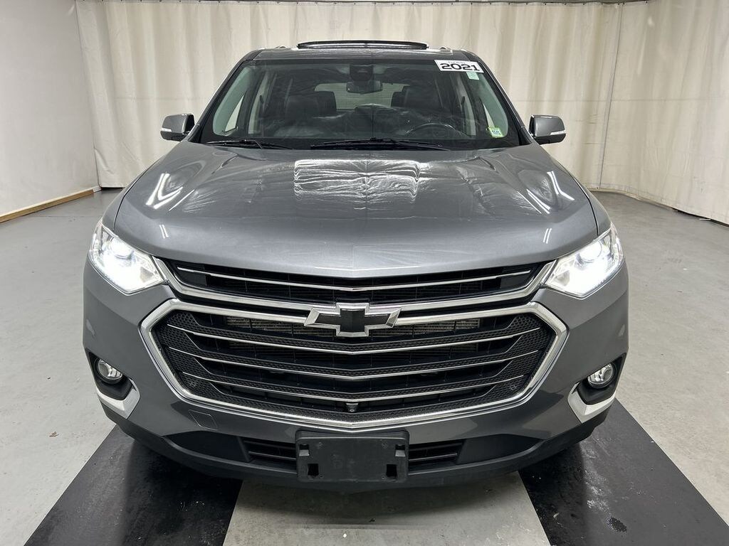 Used 2021 Chevrolet Traverse LT Leather SUV