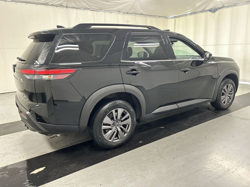 Used 2023 Nissan Pathfinder SV SUV