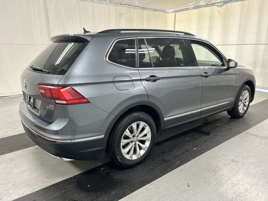 Used 2018 Volkswagen Tiguan 2.0T SE 4MOTION SUV