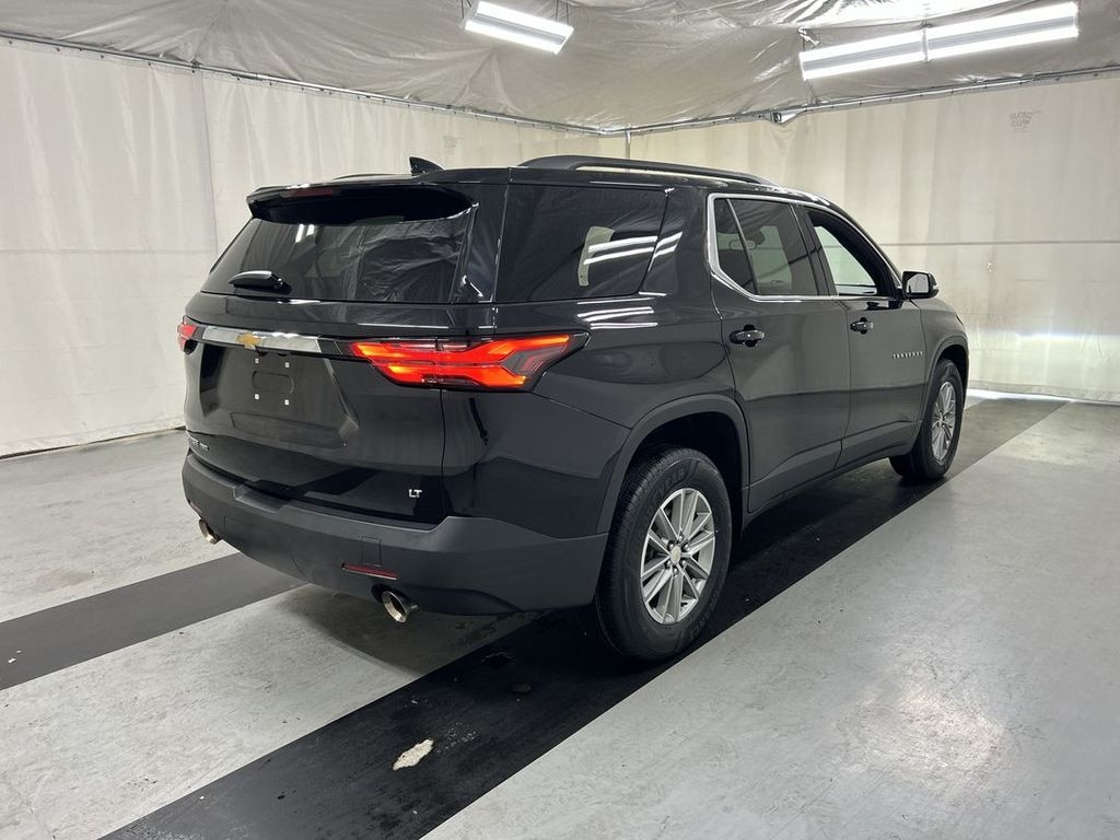 Used 2023 Chevrolet Traverse LT Cloth w/1LT SUV