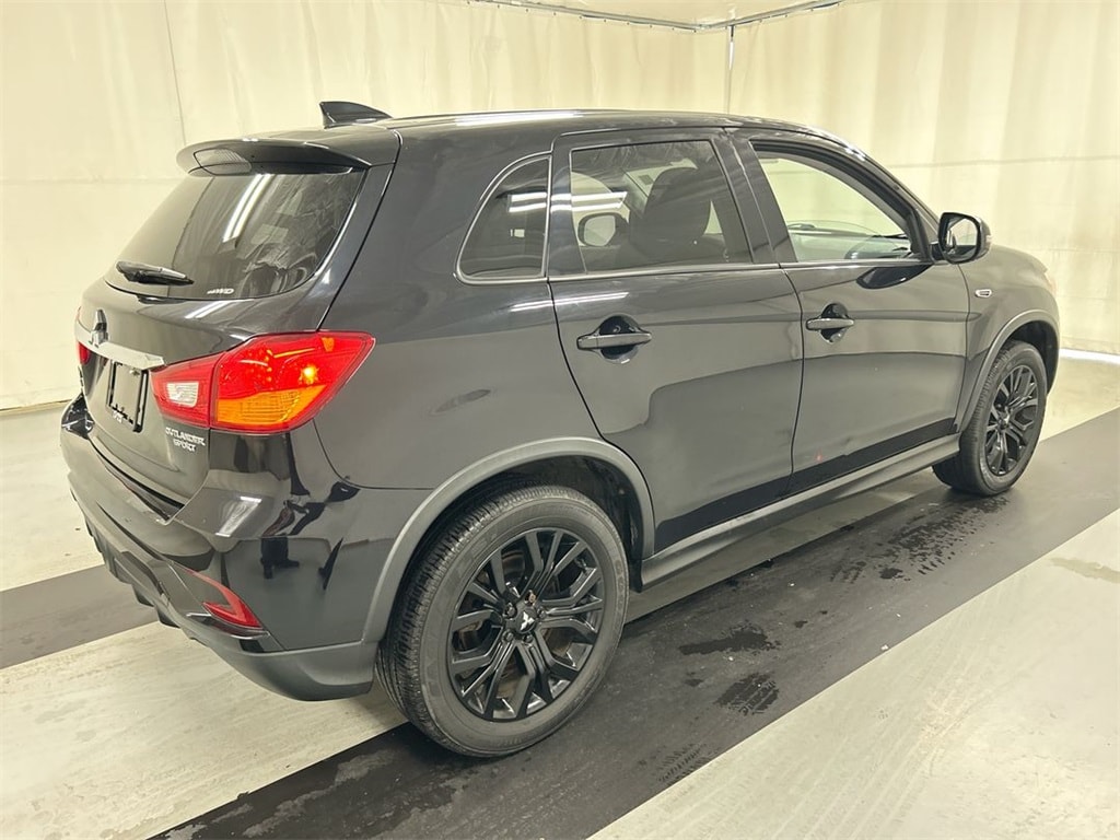 Used 2018 Mitsubishi Outlander Sport 2.0 LE CUV