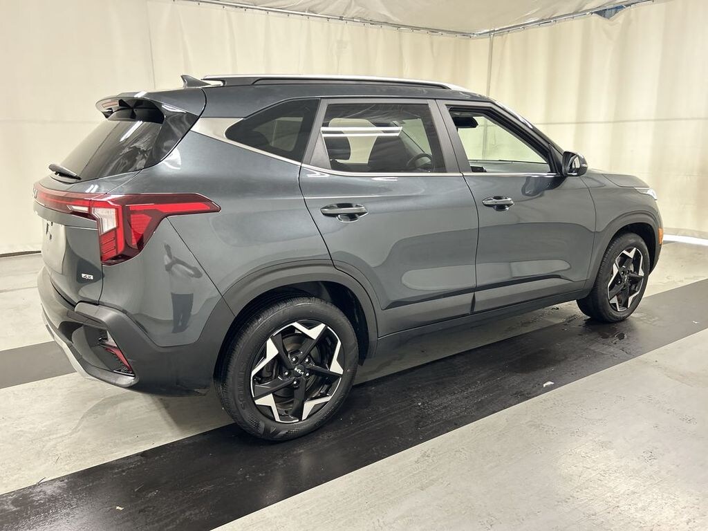 Used 2024 Kia Seltos EX SUV