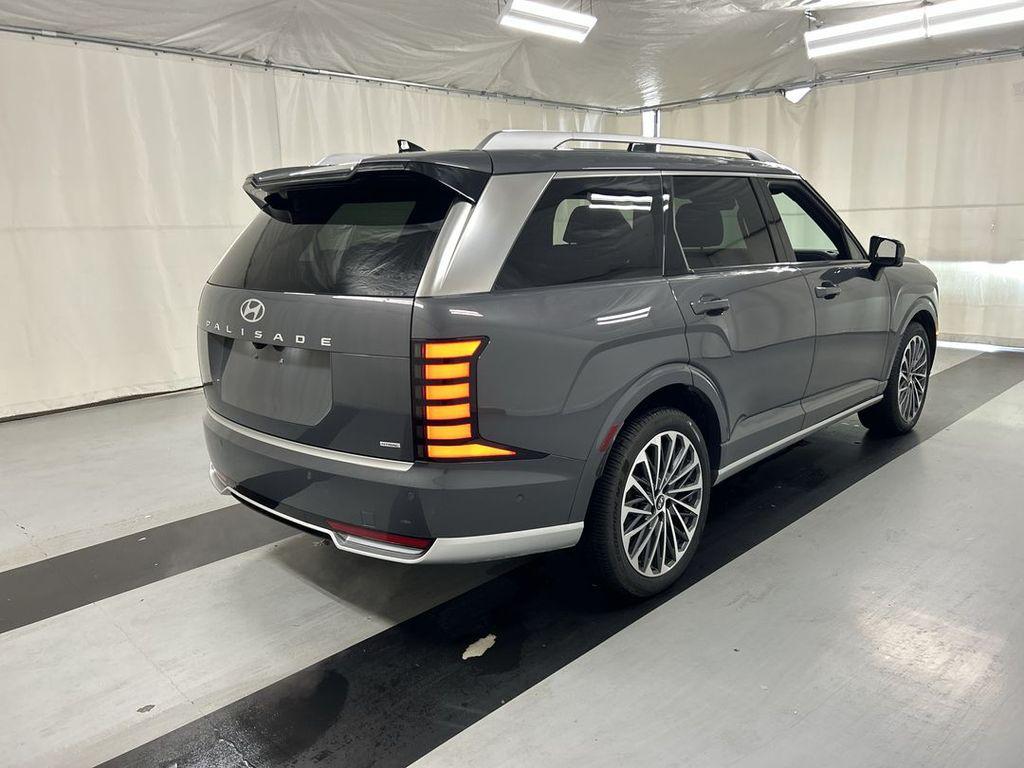 2026 Hyundai Palisade Calligraphy - Photo 2