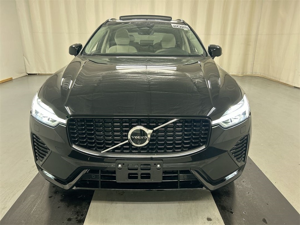 Used 2025 Volvo XC60 B5 Plus SUV